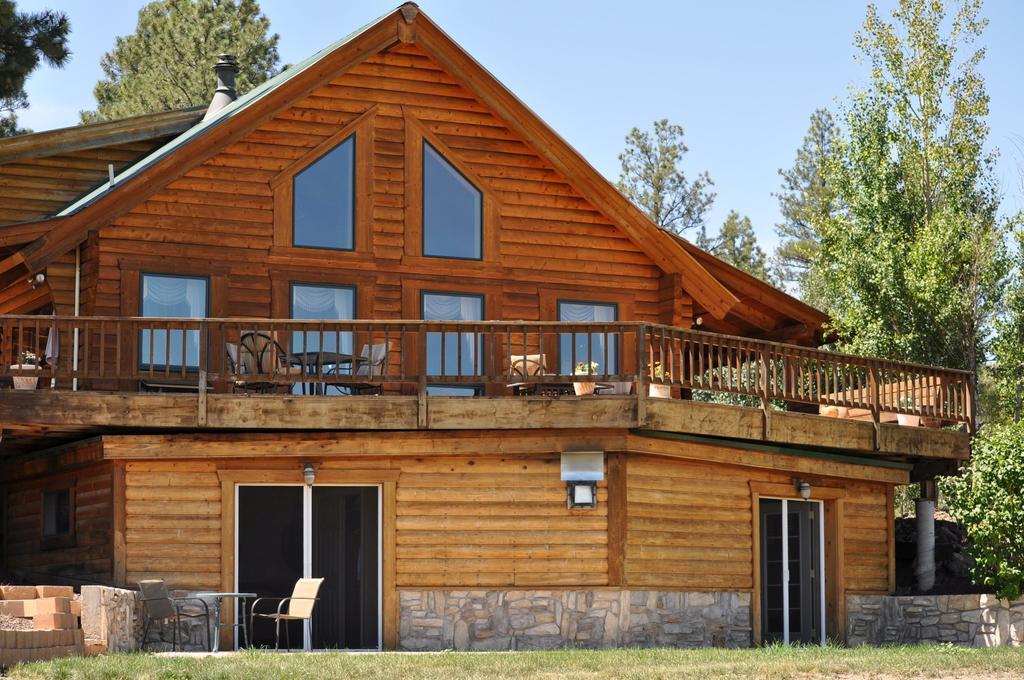 Elkwood Manor